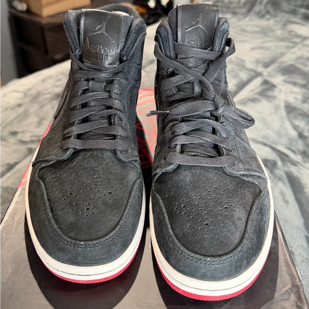 Jordan 1 Nouveau Black Red Size 10M DS - Picture 7 of 9
